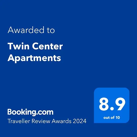 Twin Center Apartment *