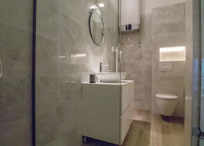 Twin Center شقة *