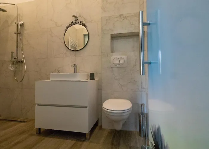 Twin Center شقة *